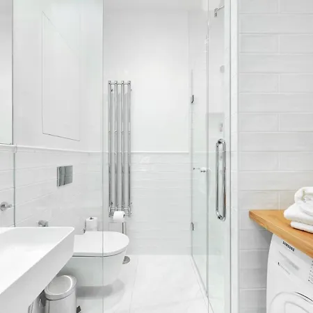 Palace Dlazdena - New Town Apartment
