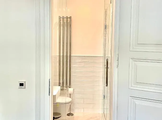 Apartment Palace Dlazdena - New Town *